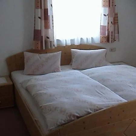 Haus Waldfriede 아파트 페르티사우
